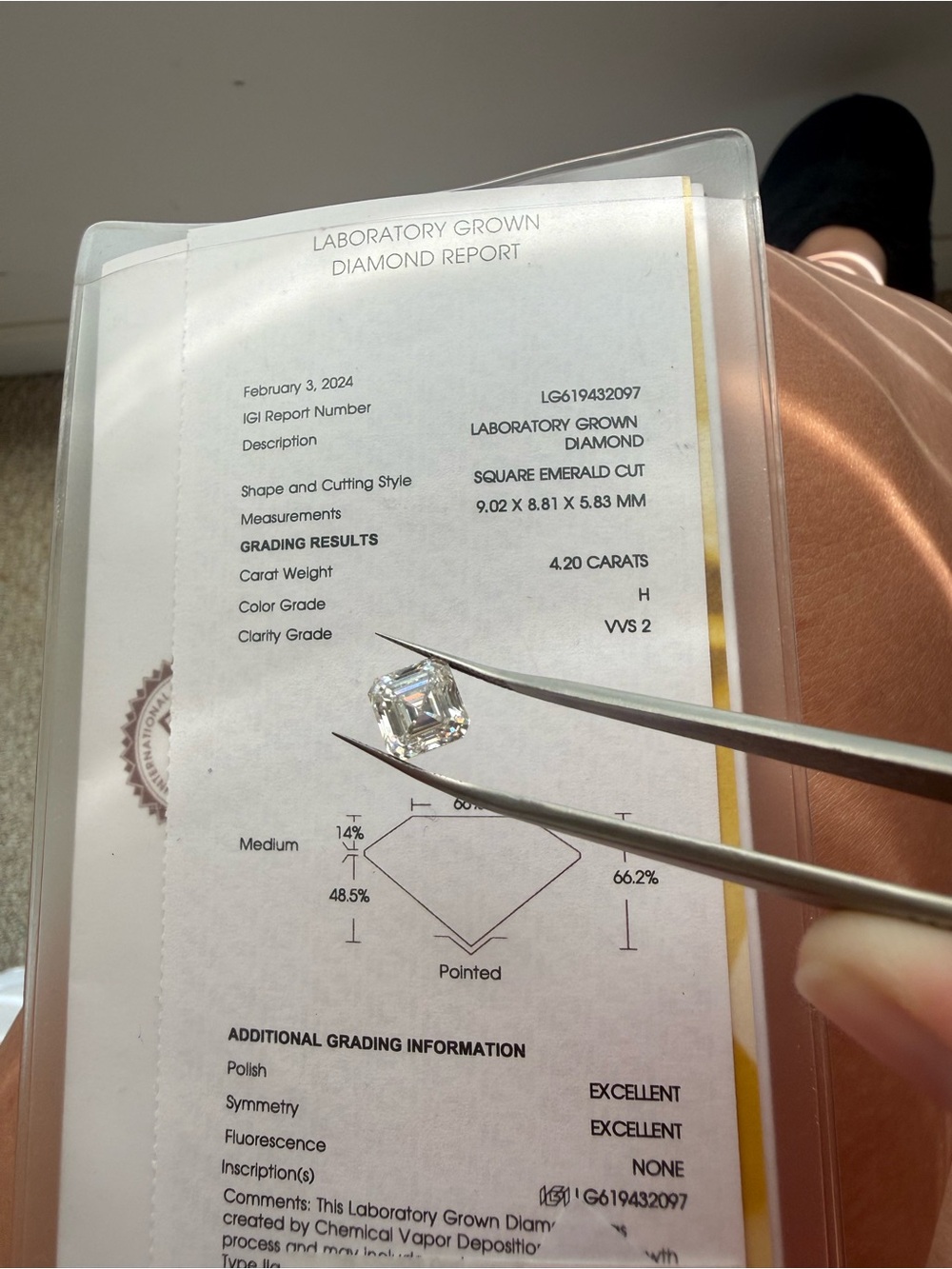 Lab-Grown Square Emerald Cut Diamond - H Color, VVS2 Clarity